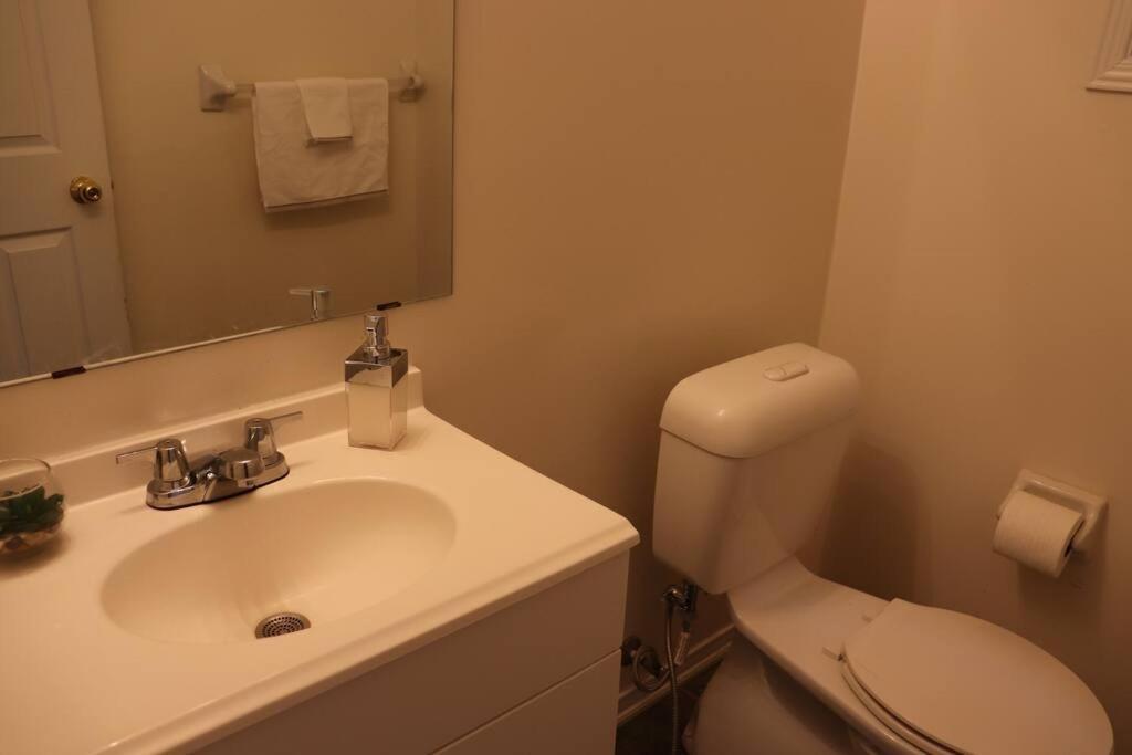 Entire 4 Bed Room Detached Residential Home Ajax Buitenkant foto
