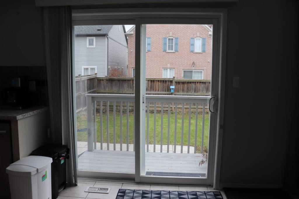 Entire 4 Bed Room Detached Residential Home Ajax Buitenkant foto