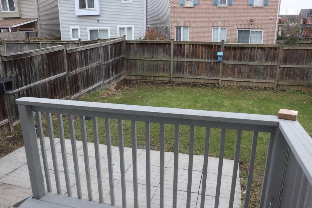 Entire 4 Bed Room Detached Residential Home Ajax Buitenkant foto